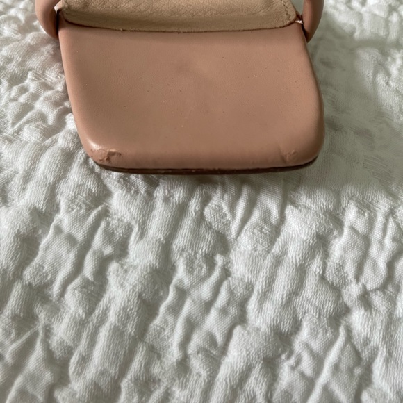 Nude heels - Picture 2 of 4